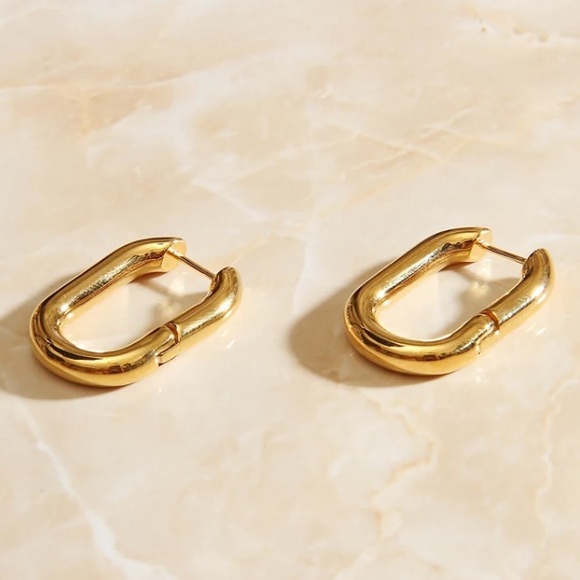 💛18K gold chic O shaped hoop earrings - Picture 2 of 7